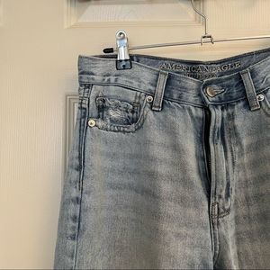 american eagle mom jeans light wash